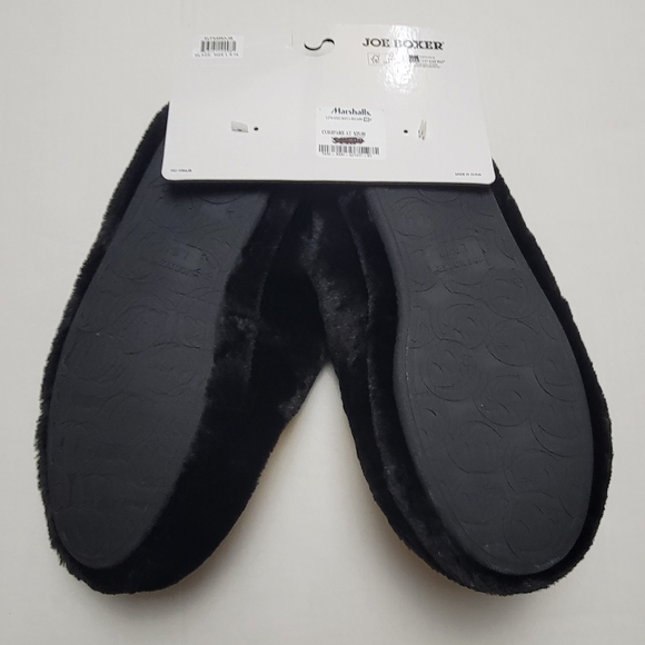 NWT! Slippers - Picture 4 of 8